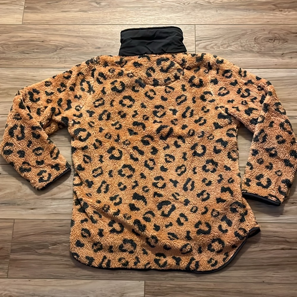 Simply Southern Leopard Sherpa Quarter Zip Pullover XL NWT - Picture 4 of 9